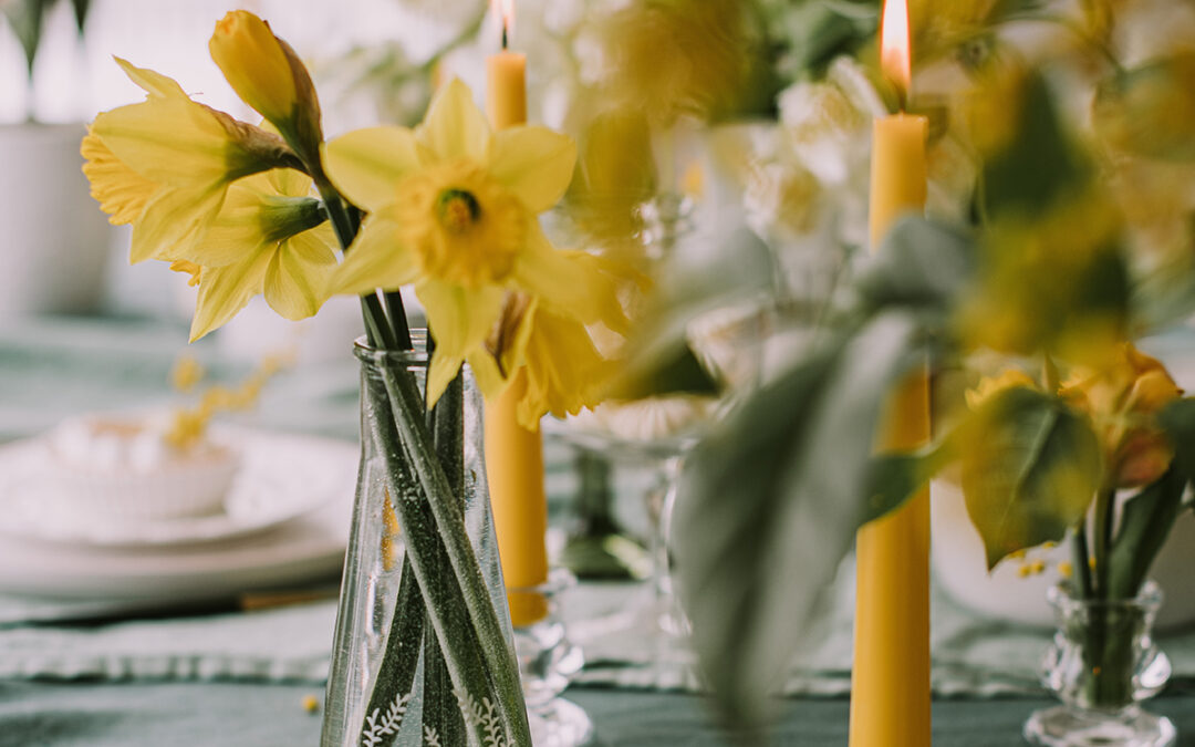 GLAD PÅSK. Beställ dina handstöpta ljus inför påsk redan idag!